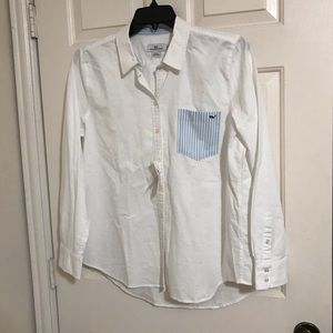 Vinyard Vines white blouse